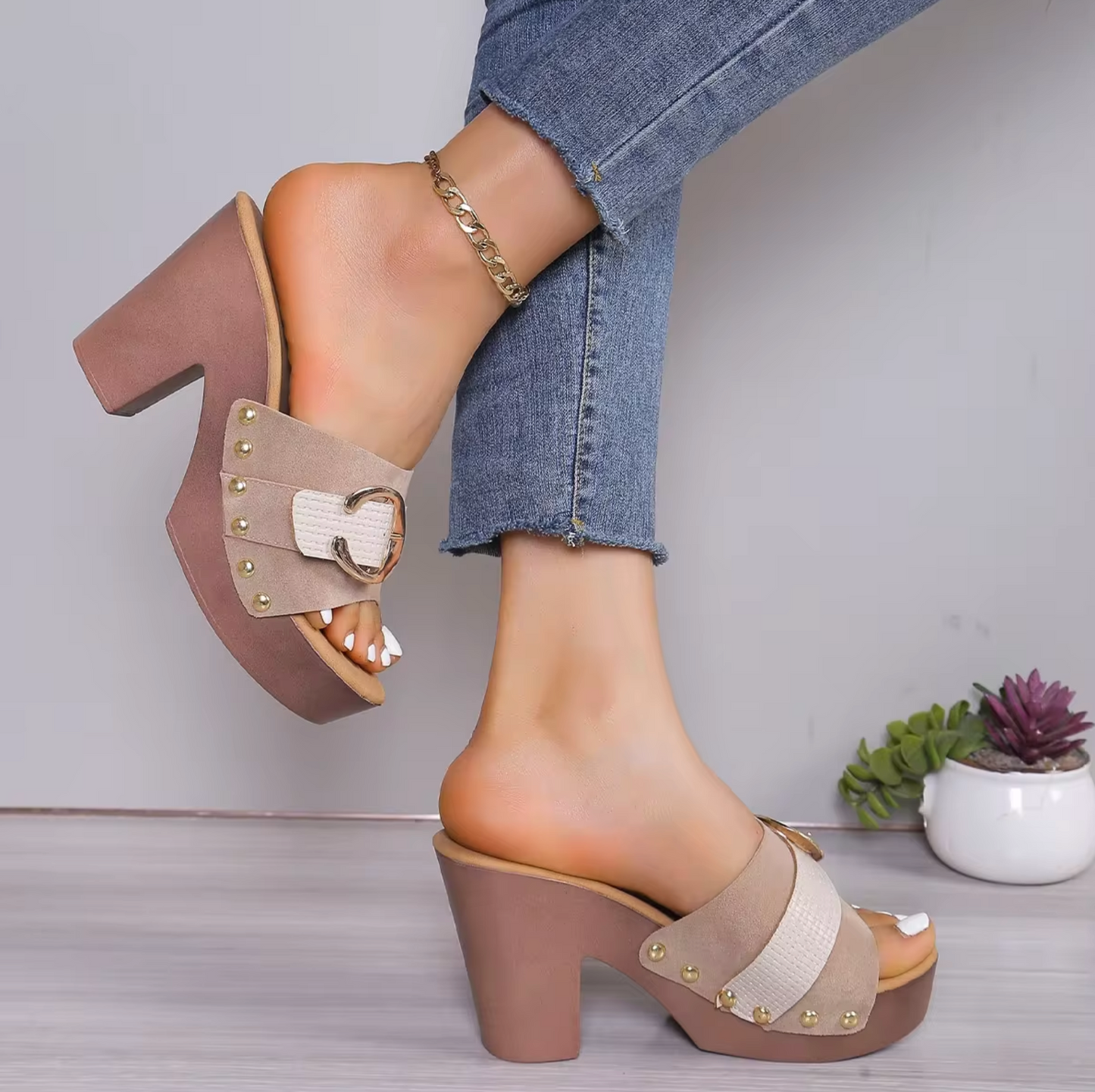 Amira – Peep toe højhælede sandaler